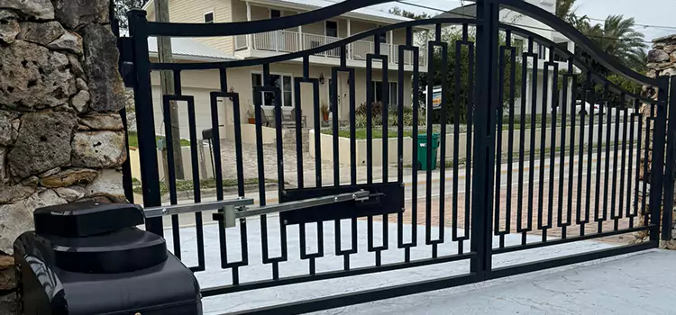 Swing Gate Opener with Keypad West Seneca